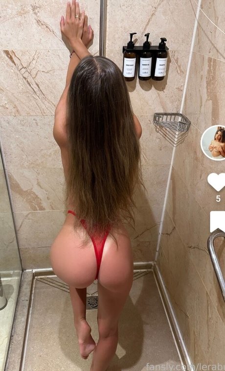 waitress onlyfans nice picture