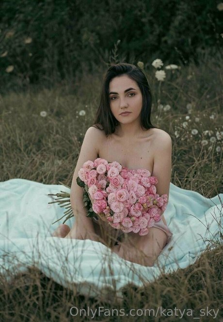 katya sky model free img