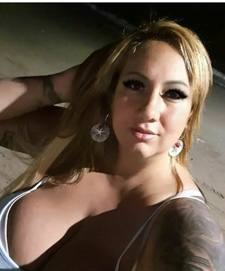 blonde maria star exclusive photo