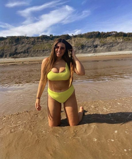 The Blue Dress Girl hot star images