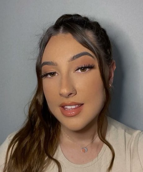 The Blue Dress Girl beautiful actress pics