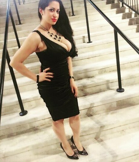 Jennifer Cortez star pornographic pic