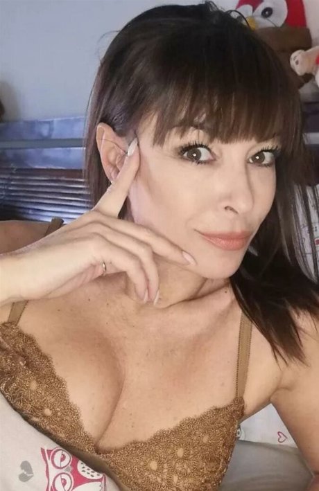 Sheila Capriolo star perfect picture