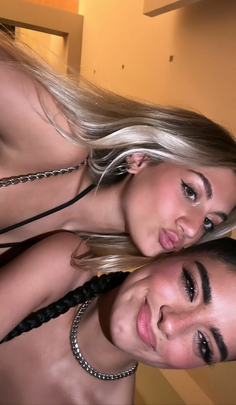 Dixie D Amelio free actress galleries