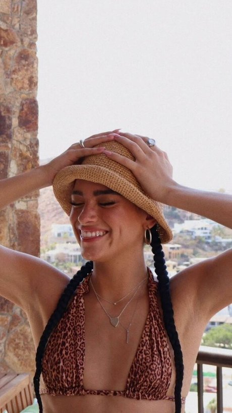 Dixie D Amelio porn star pic