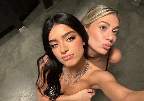 Dixie D Amelio top actress picture