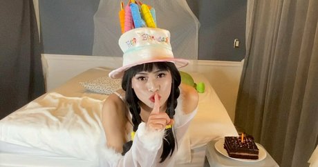 asianladydoll model pornographic image