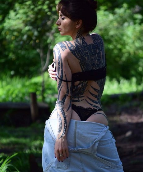 Ingrid Brans best model galleries