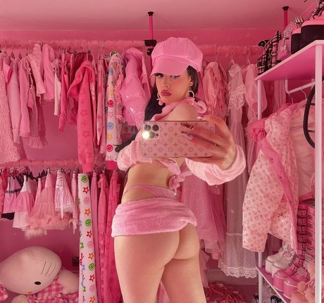 sxcorpionbabie erotic model gallery