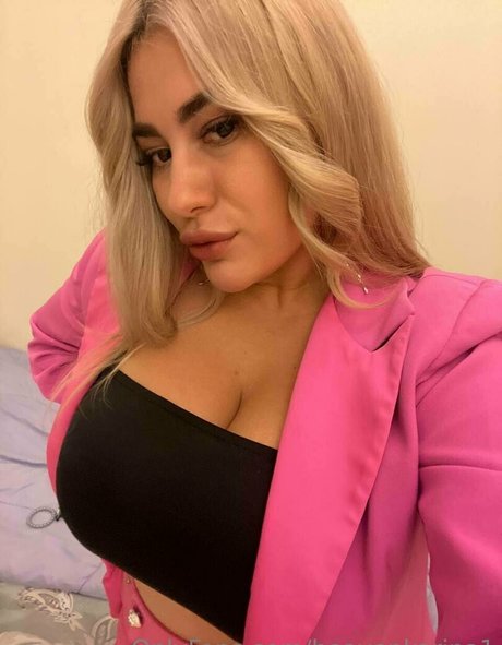 heavenkarina1 nudes pornstar galleries