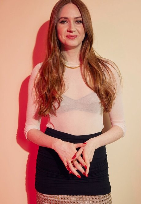 Karen Gillan porn actress picture