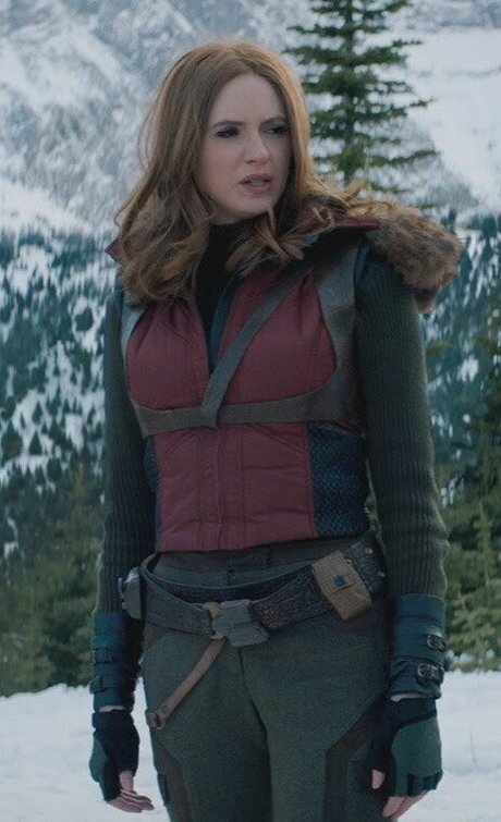 Karen Gillan hd actress img