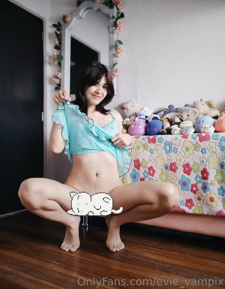 evee meow star nudes pictures