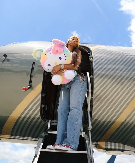 Saweetie top pornstar picture