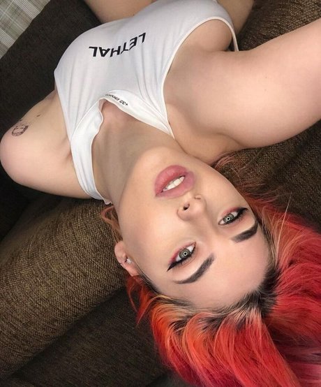 Morana Battory hot star galleries