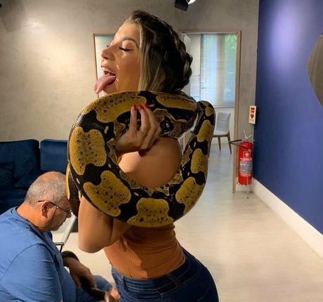 Paloma Tocci model hot photo