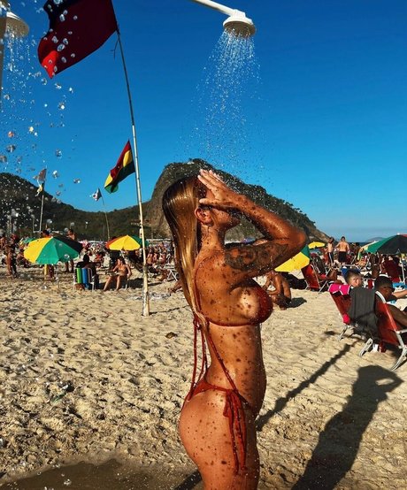 Yara Lore star pornographic picture