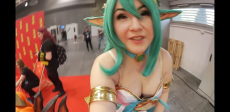 Shappi workshop star erotic photos