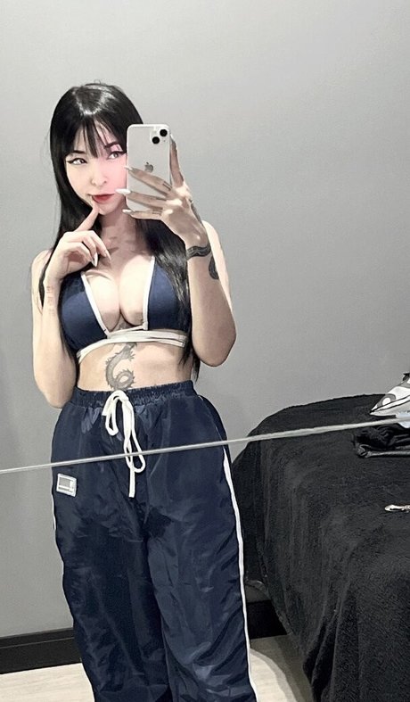 curvy blonde onlyfans porno photos