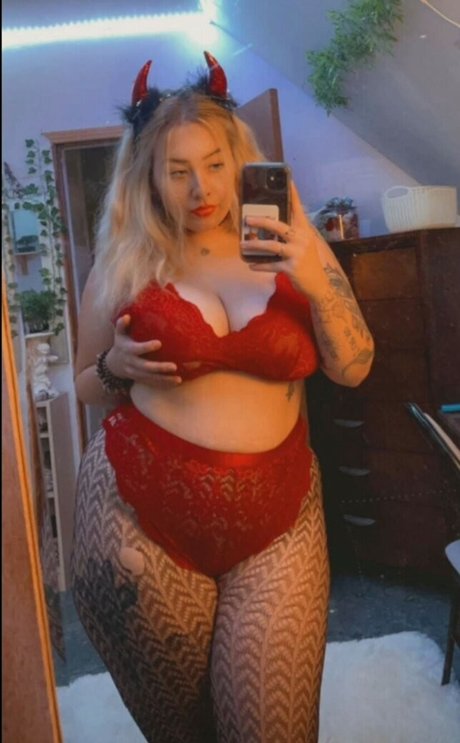 Xdennnii porn actress images