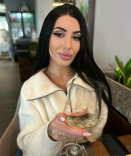 alina greys pornstar pretty pics