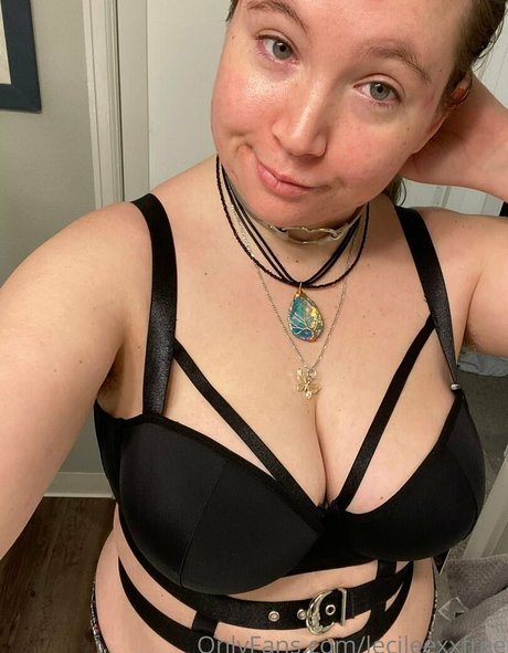 lecileexxfree model nudes pictures