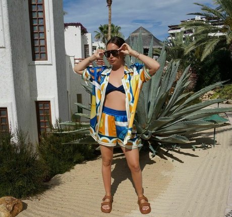 Ashley Tisdale star perfect img