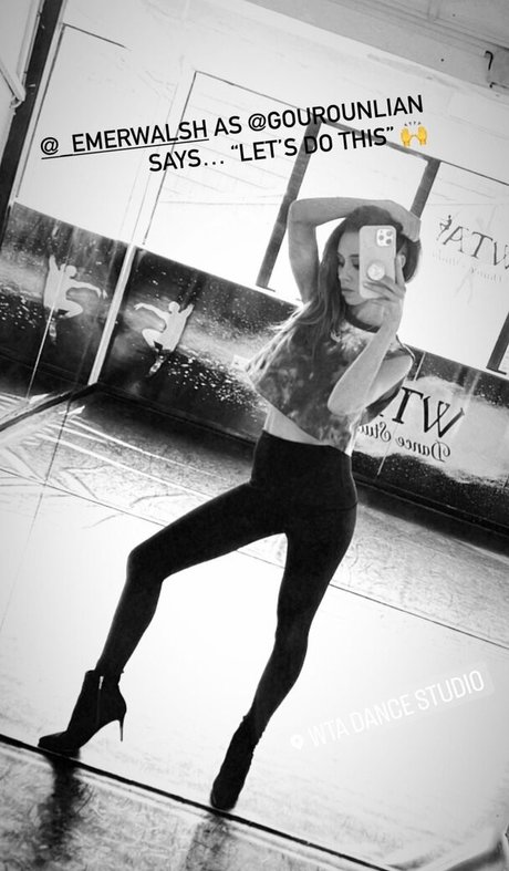 Una Healy star high quality gallery