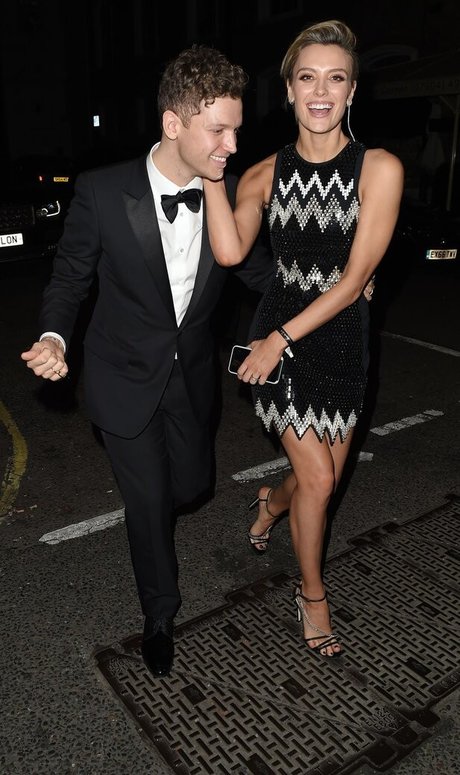 Wallis Day free star image