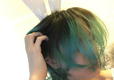 faeriegasmfree star naked image