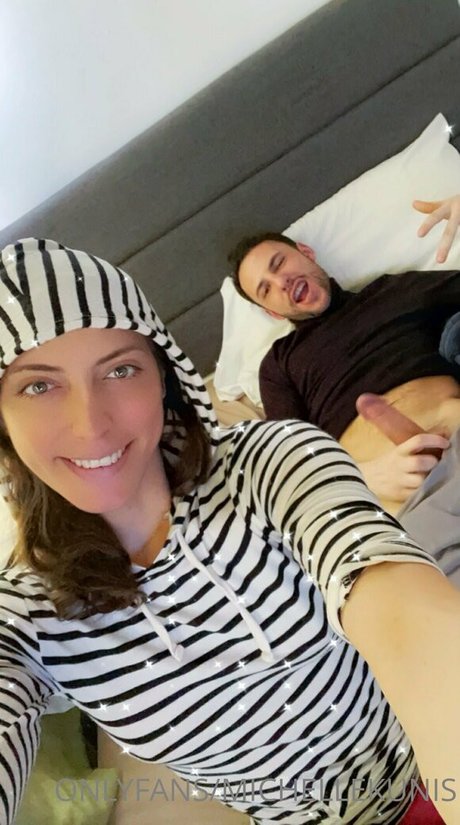 michellekunis star adult gallery