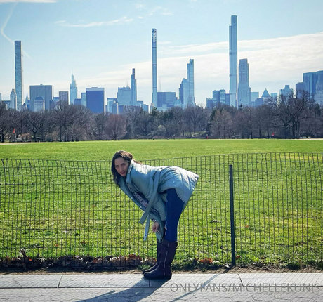 michellekunis model sex photo