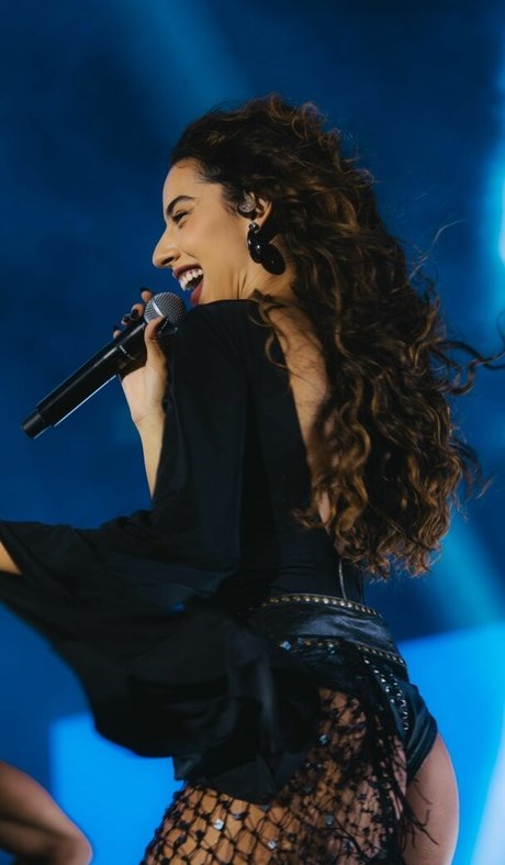 Marina Sena nudes actress pics