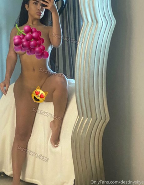 destinyskye porn actress image