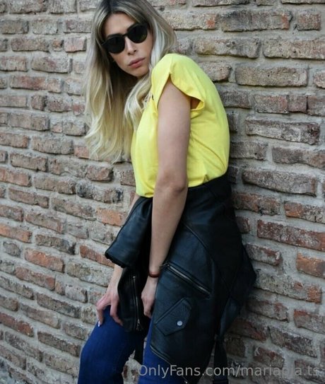 mariapia ts model hot picture