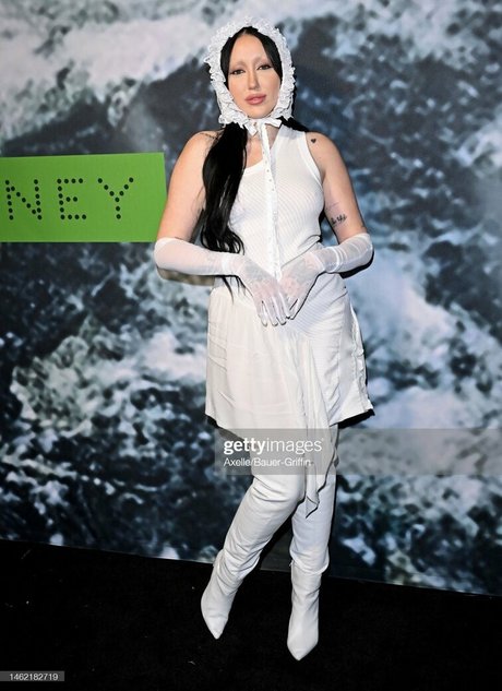 Noah Cyrus star best pictures