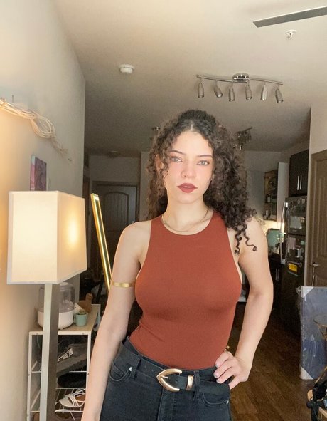 Brittany Venti sex star pictures