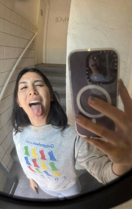 sydsogood model exclusive pics