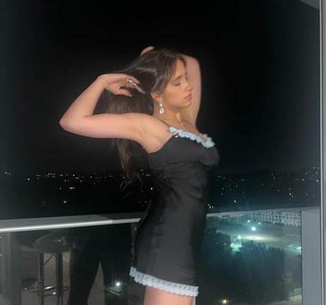 Tate McRae top pornstar pics