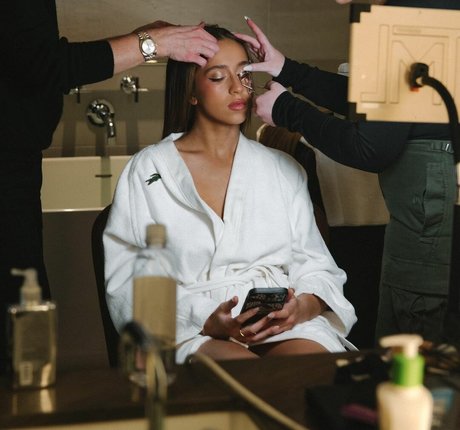 Tate McRae pornstar adult gallery