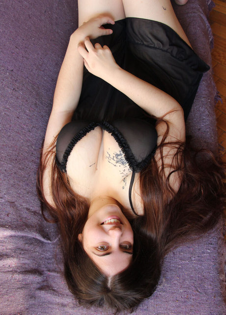 Paloma Piquet model nudes pics