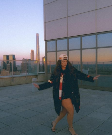 Ashley Graham free actress archive