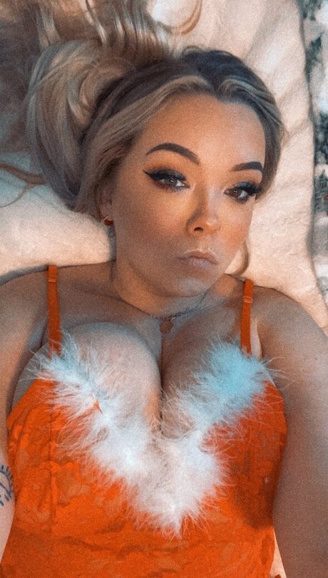 chloenyxxxvip hot model img