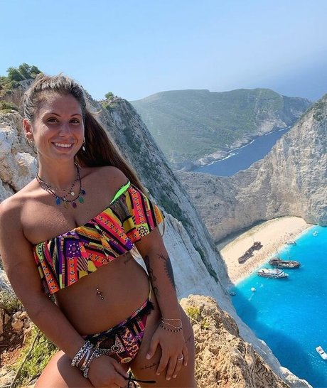 Roberta Stelluccio nice model photo