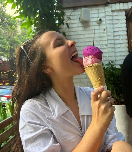 Larissa Manoela pornstar best picture