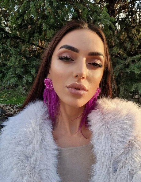 lorenpetite xxx pornstar photos