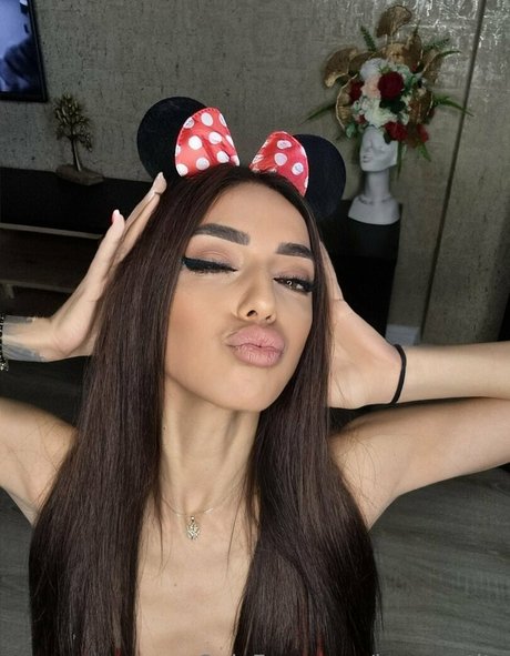 lorenpetite perfect star picture