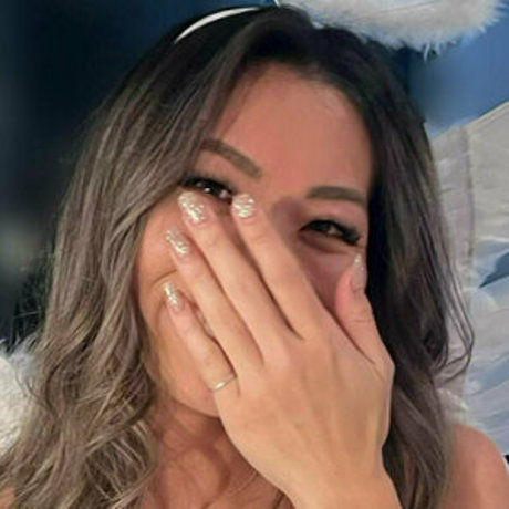 hanginwithyuka4free pornstar art img