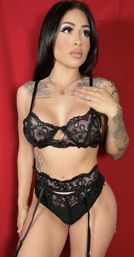 therealissalicious high quality pornstar pictures