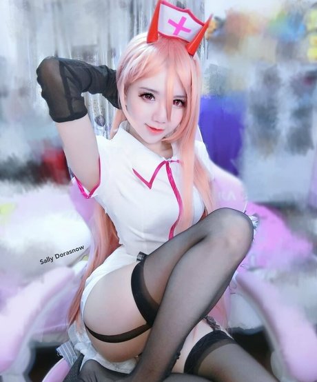 iamdorasnowfree nice model image